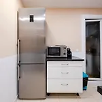 Three Bedroom Apartment In Sants